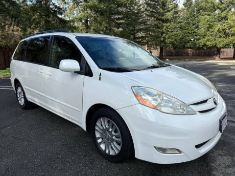2009 Toyota Sienna