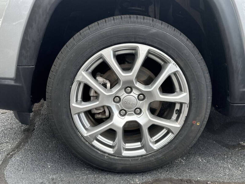 2022 Jeep Compass Latitude Lux