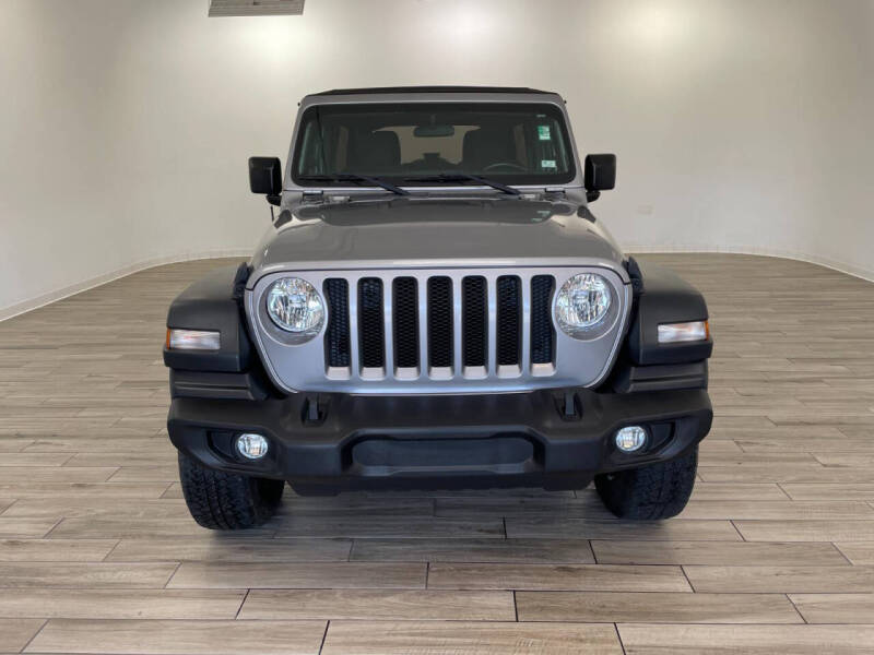 Used 2018 Jeep All-New Wrangler Unlimited Sport with VIN 1C4HJXDG6JW104331 for sale in Florissant, MO