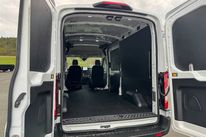 2026 Ford Transit 250