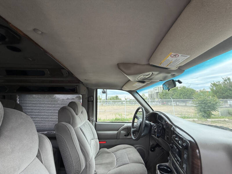 2003 Chevrolet Astro