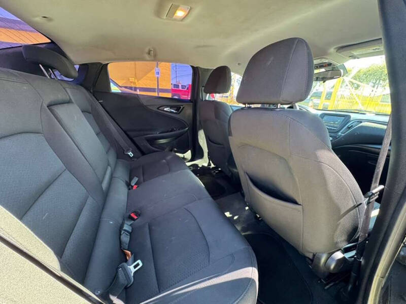 2018 Chevrolet Malibu LS