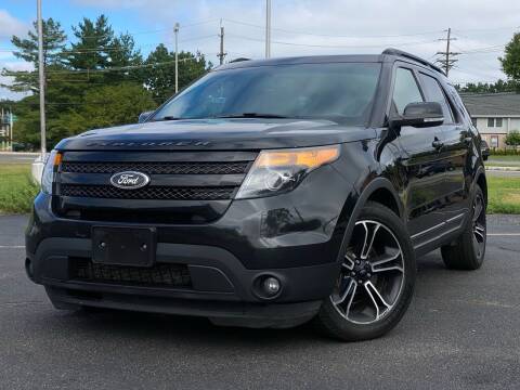 2015 Ford Explorer for sale at MAGIC AUTO SALES in Little Ferry NJ