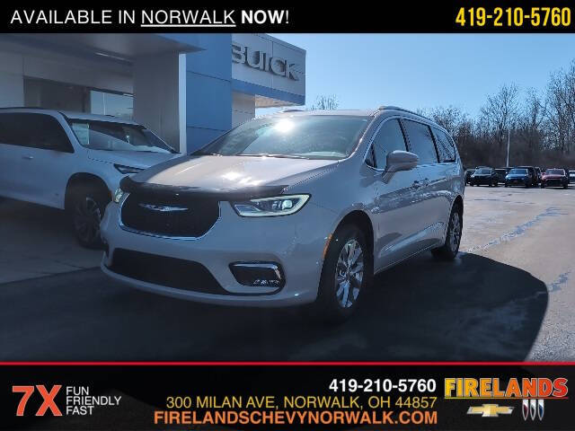 2021 Chrysler Pacifica for sale at Norwalk Car Shopper in Norwalk OH