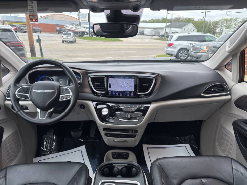 2018 Chrysler Pacifica Touring L Plus
