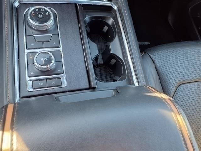 2022 Ford Expedition MAX Platinum