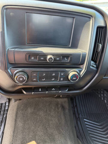 2017 Chevrolet Silverado 1500 Custom