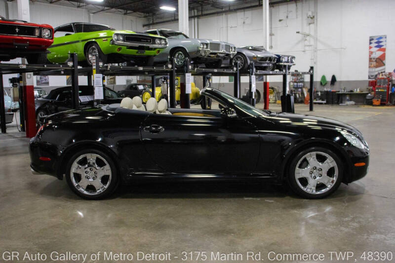 2004 Lexus SC 430