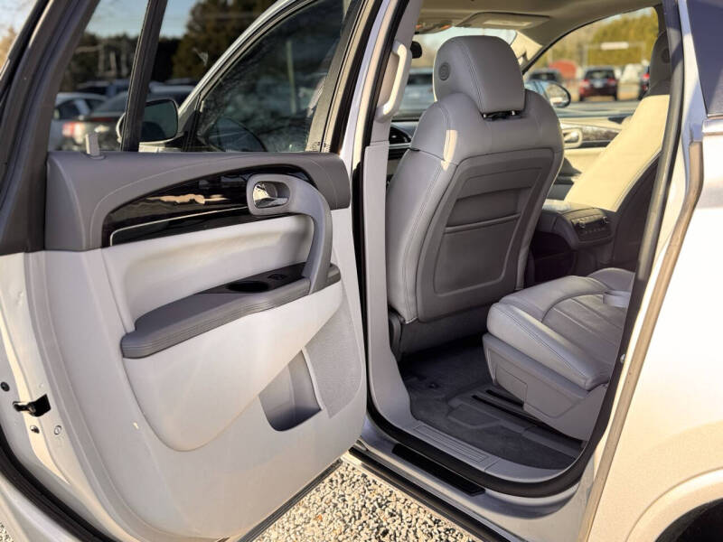 2016 Buick Enclave Leather