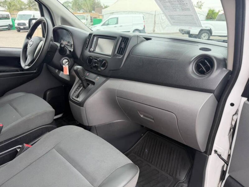 2020 Nissan NV200