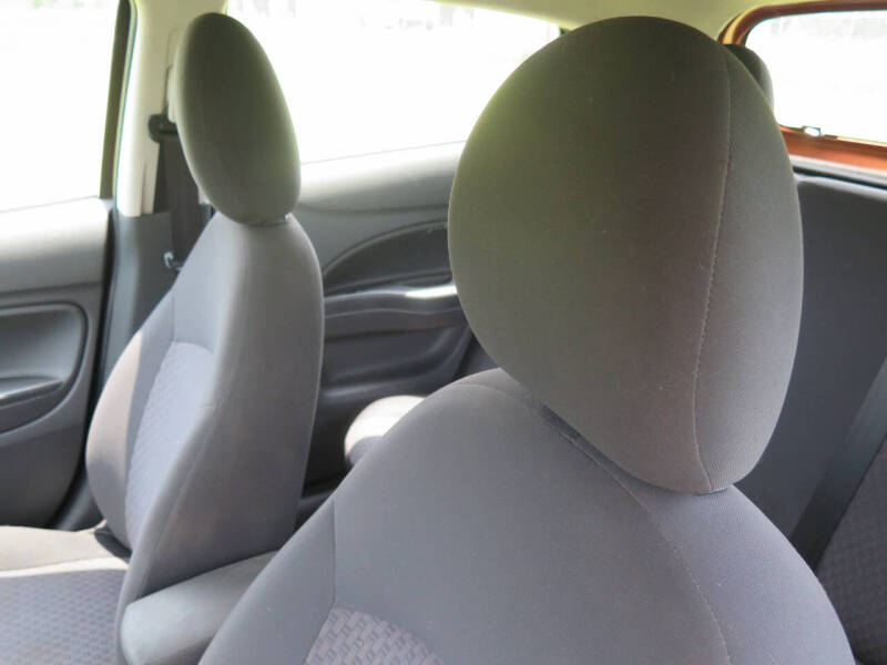 2018 Mitsubishi Mirage ES