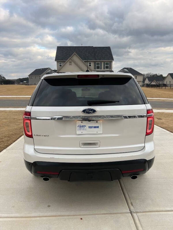 2011 Ford Explorer Limited