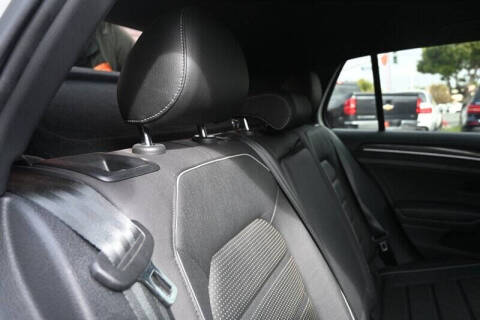 2019 Volkswagen Golf R 4Motion