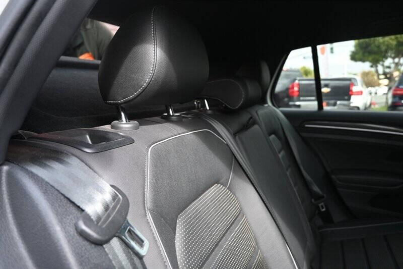 2019 Volkswagen Golf R 4Motion