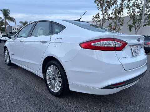 2014 Ford Fusion Hybrid SE