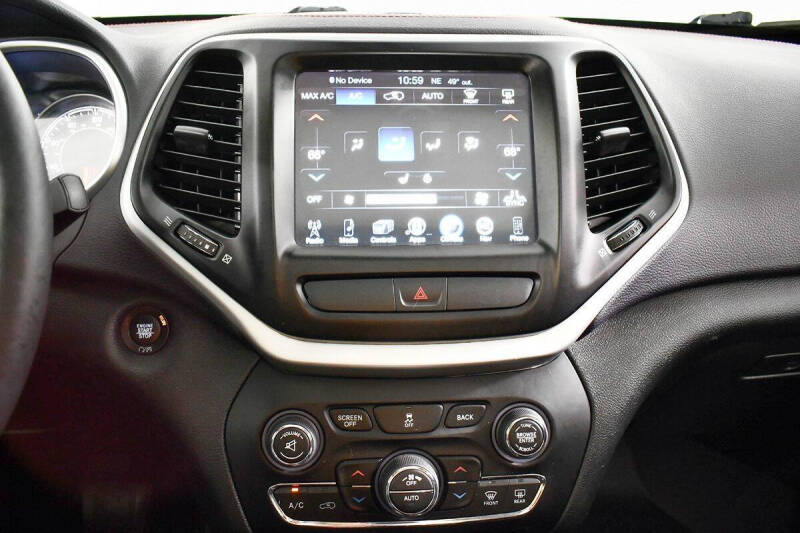 2017 Jeep Cherokee Trailhawk