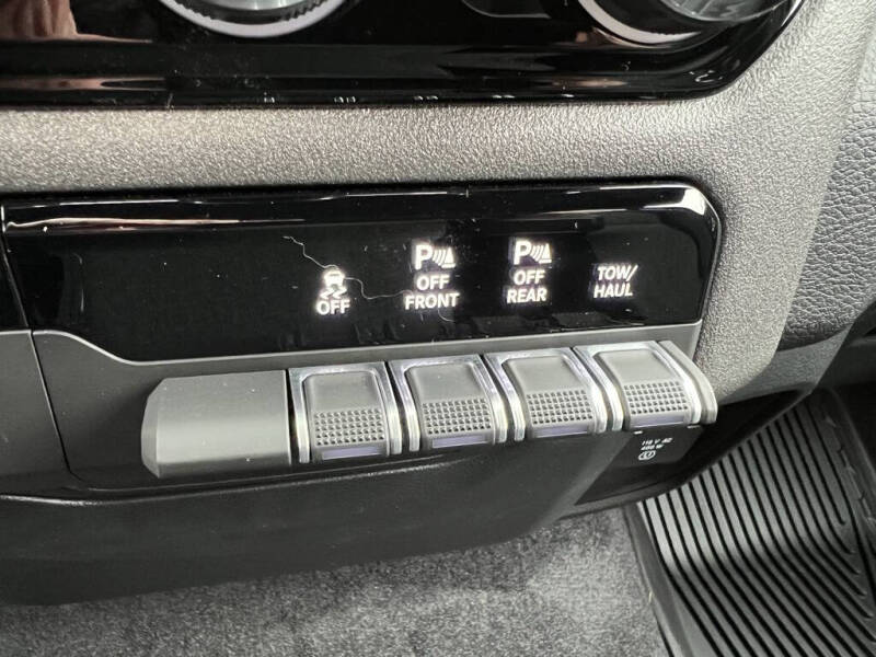 2026 RAM 1500 Warlock