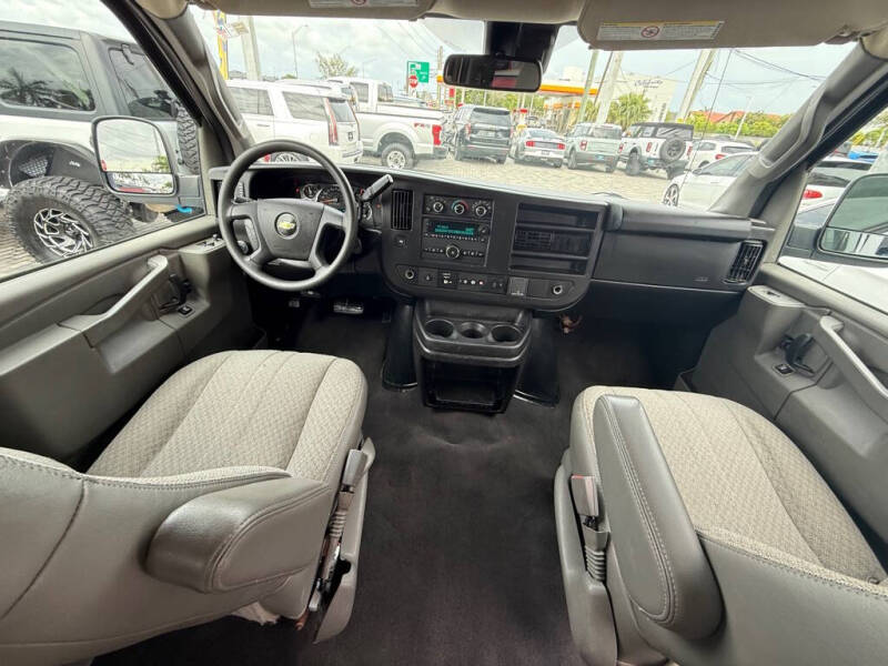 2020 Chevrolet Express LT 3500