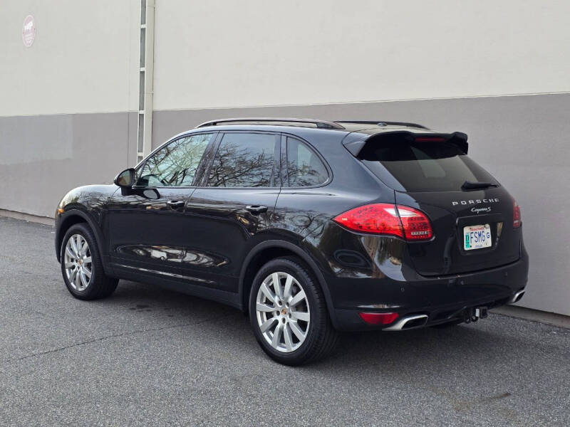 2013 Porsche Cayenne S