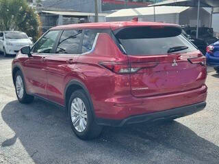 2024 Mitsubishi Outlander ES