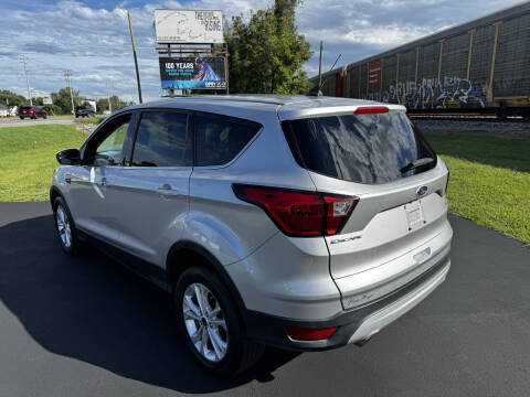 2019 Ford Escape SE