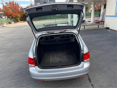 2009 Volkswagen Jetta SportWagen TDI
