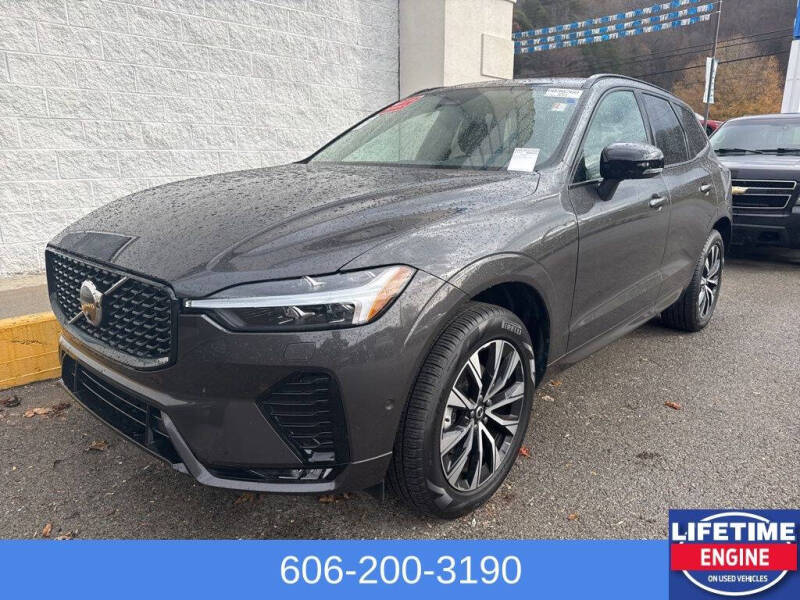 2025 Volvo XC60 B5 Plus Dark Theme