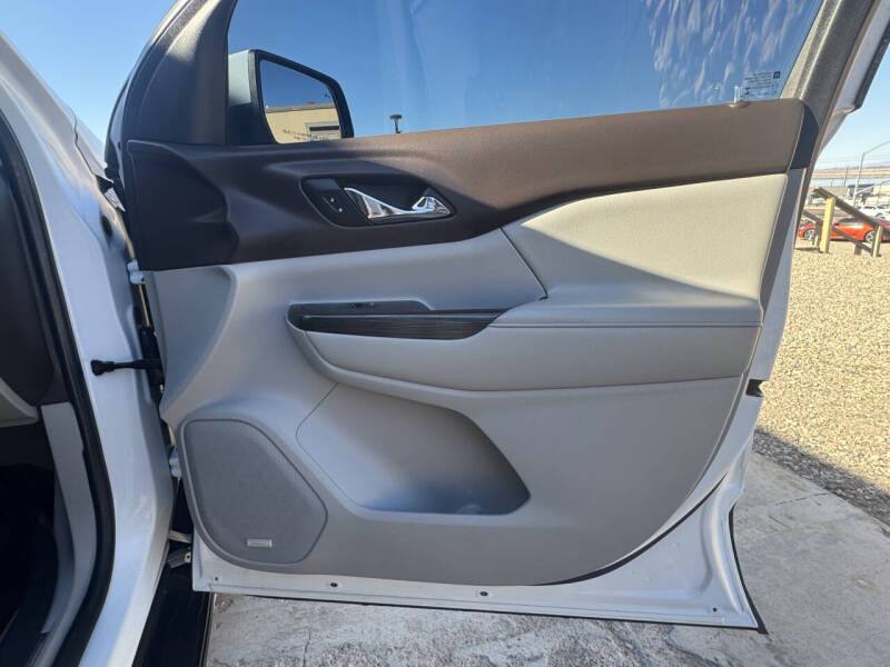 2017 GMC Acadia SLT-2