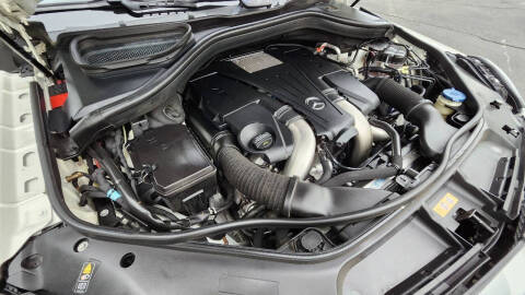 2015 Mercedes-Benz GL-Class GL 550 4MATIC