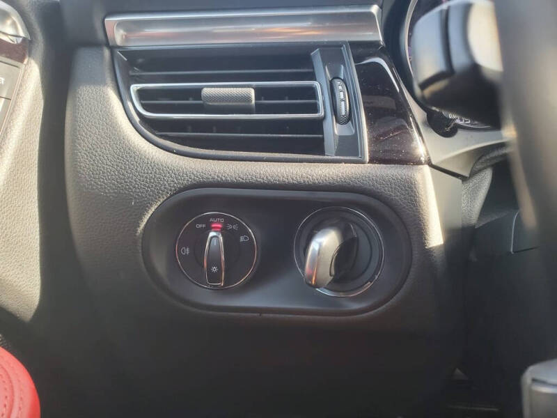 2019 Porsche Macan S