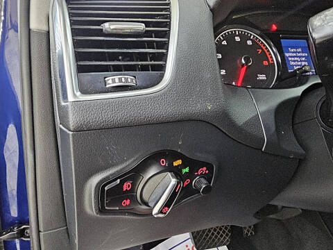 2013 Audi Q5 2.0T quattro Premium