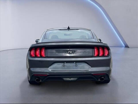 2020 Ford Mustang EcoBoost