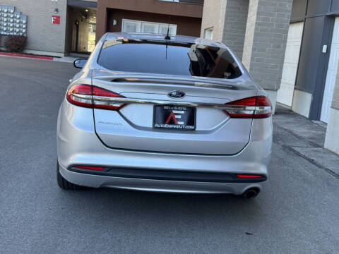 2018 Ford Fusion S