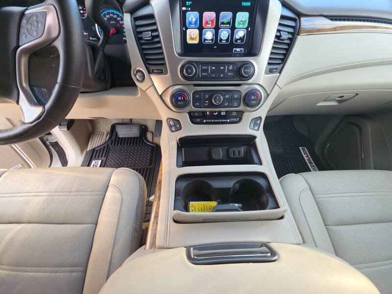 2017 GMC Yukon XL Denali