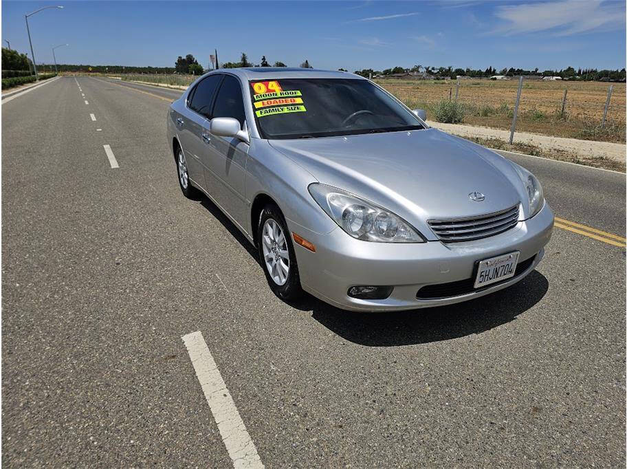 Silver 2004 Lexus ES 330 Base 4dr Sedan 1