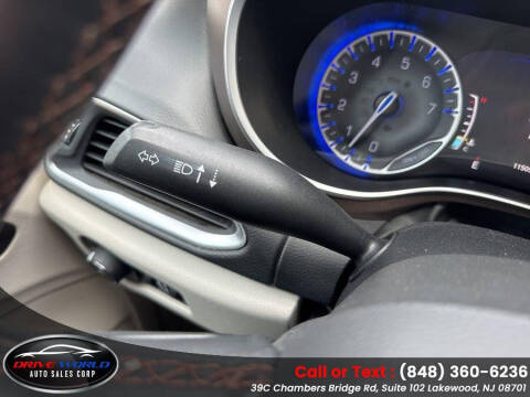 2017 Chrysler Pacifica Touring-L Plus