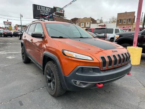 2015 Jeep Cherokee for sale at Luxury Motors in Detroit MI