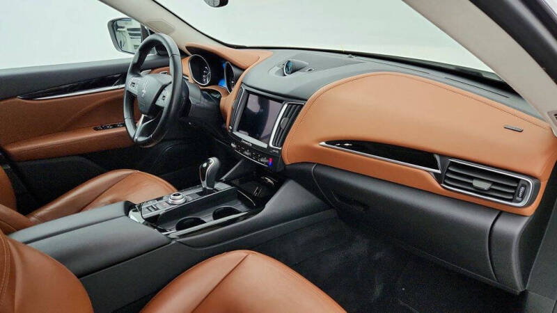 2017 Maserati Levante