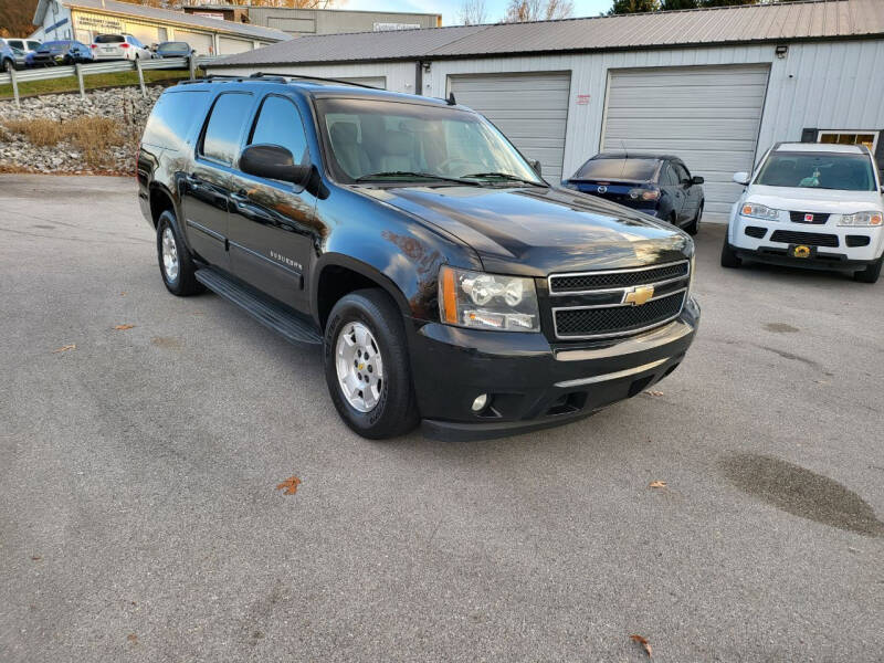 2011 Chevrolet Suburban for sale at DISCOUNT AUTO SALES in Johnson City TN