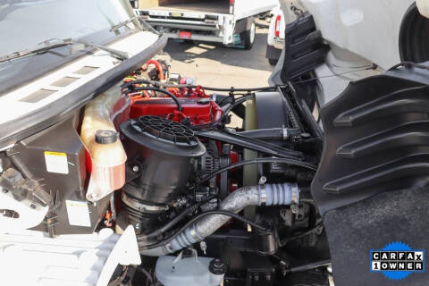 2019 Freightliner M2 106