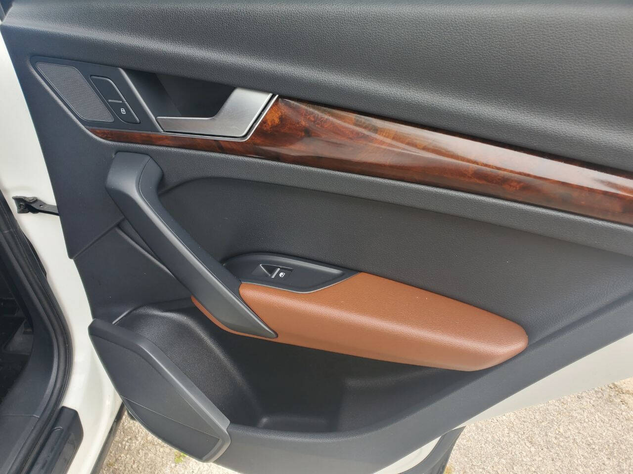 Used Car 2018 Audi Q5  2.0t Quattro Premium Plus Awd 4dr Suv W/summer Of Audi Selection For Sale Under $25,000 In San Antonio, Texas