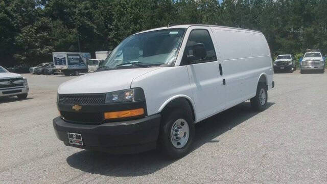 2025 Chevrolet Express 2500