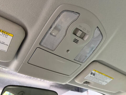 2011 Toyota Prius Two