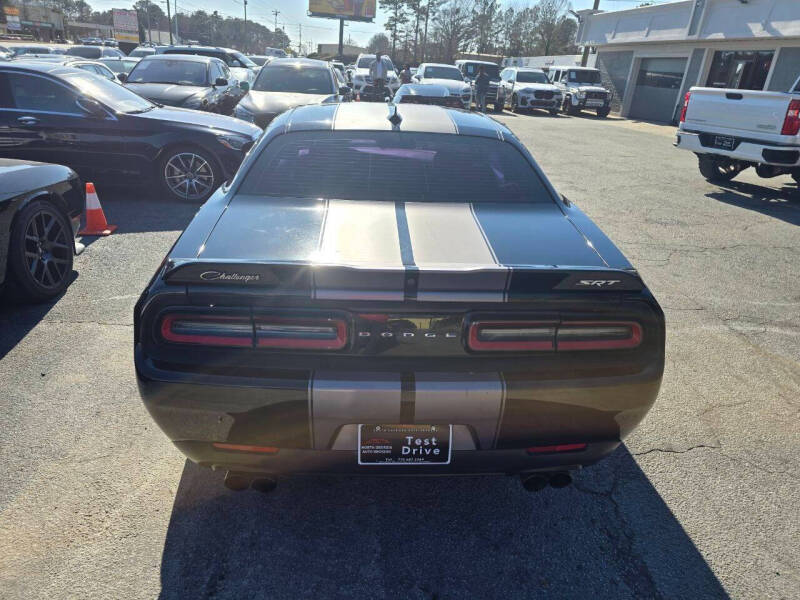 2015 Dodge Challenger SRT 392