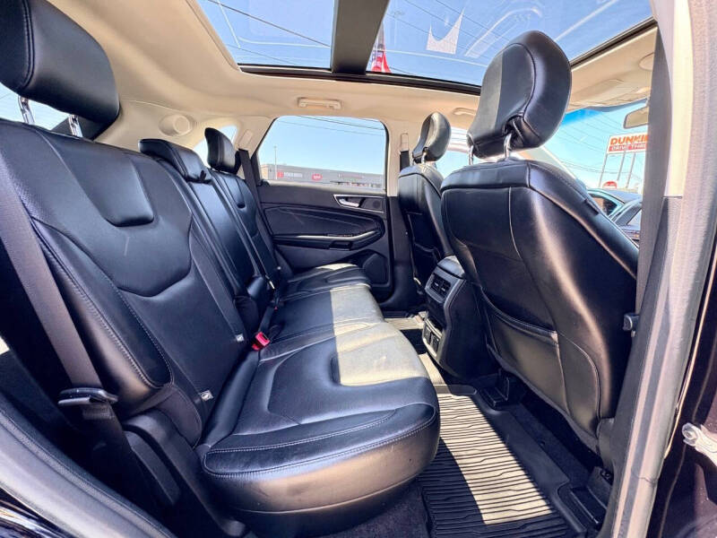 2019 Ford Edge Titanium