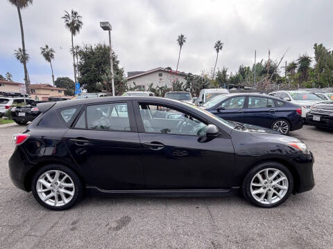 2012 Mazda MAZDA3 s Grand Touring