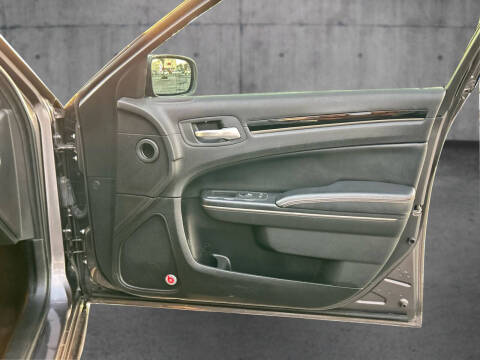 2016 Chrysler 300 S Alloy Edition