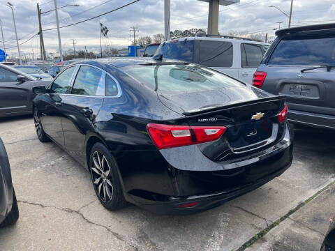 2017 Chevrolet Malibu LT