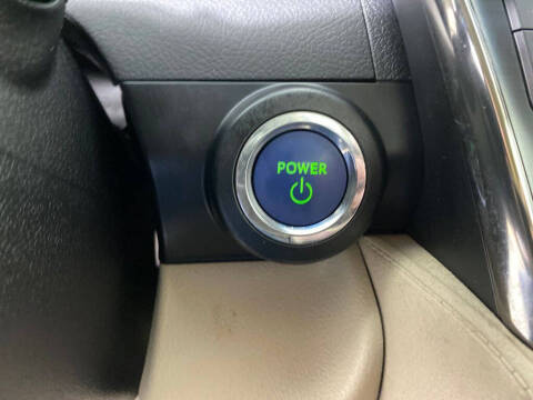 2014 Toyota Camry Hybrid XLE