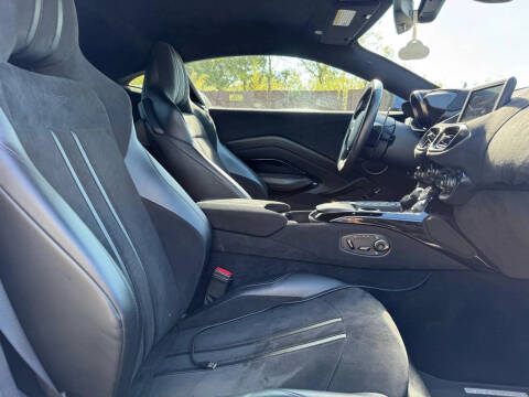 2020 Aston Martin Vantage